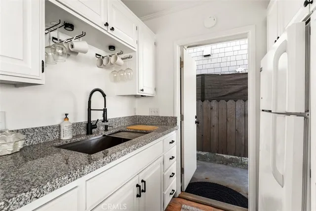 $750 | 35697 Beach Road, Dana Point, CA 92624