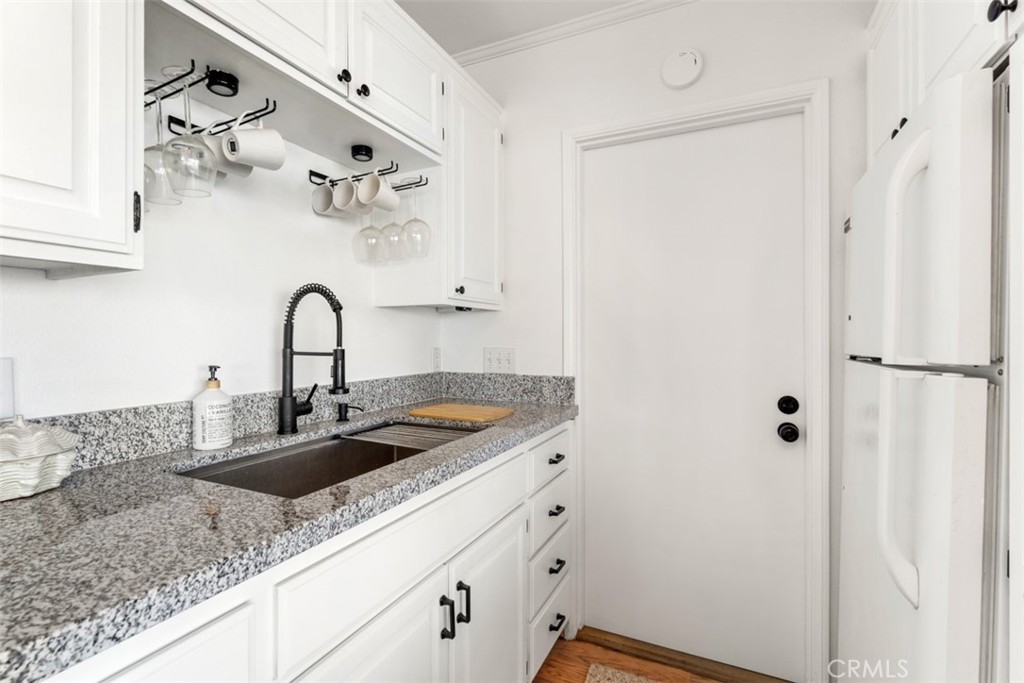 35697 Beach Road Dana Point, CA 92624 - Photo 21 of 39