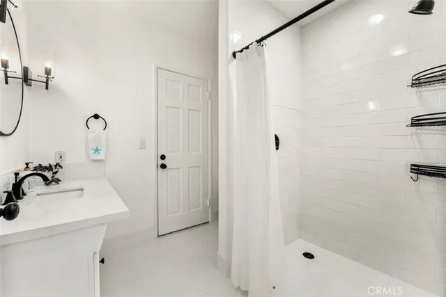 $750 | 35697 Beach Road, Dana Point, CA 92624