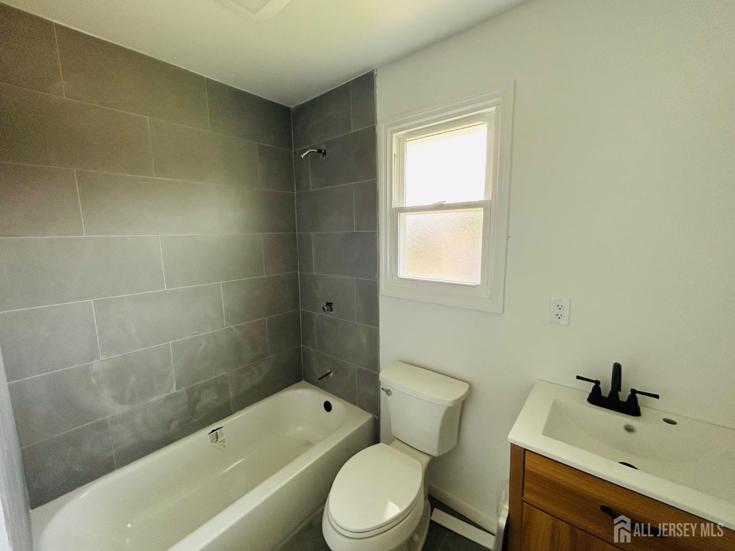 18 Millstone Road Somerset, NJ 08873 - Photo 5 of 9