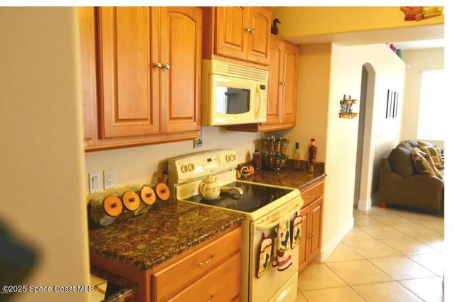 $2,400 | 350 Gamrott Street, Palm Bay, FL 32908