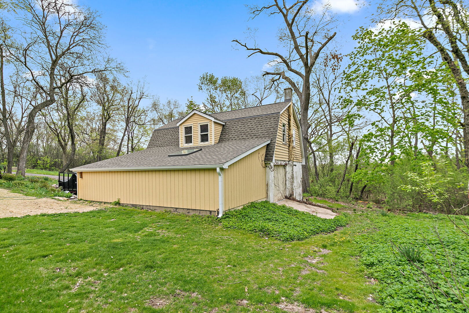 309 Three Oaks Road Cary, IL 60013 - Photo 42 of 62
