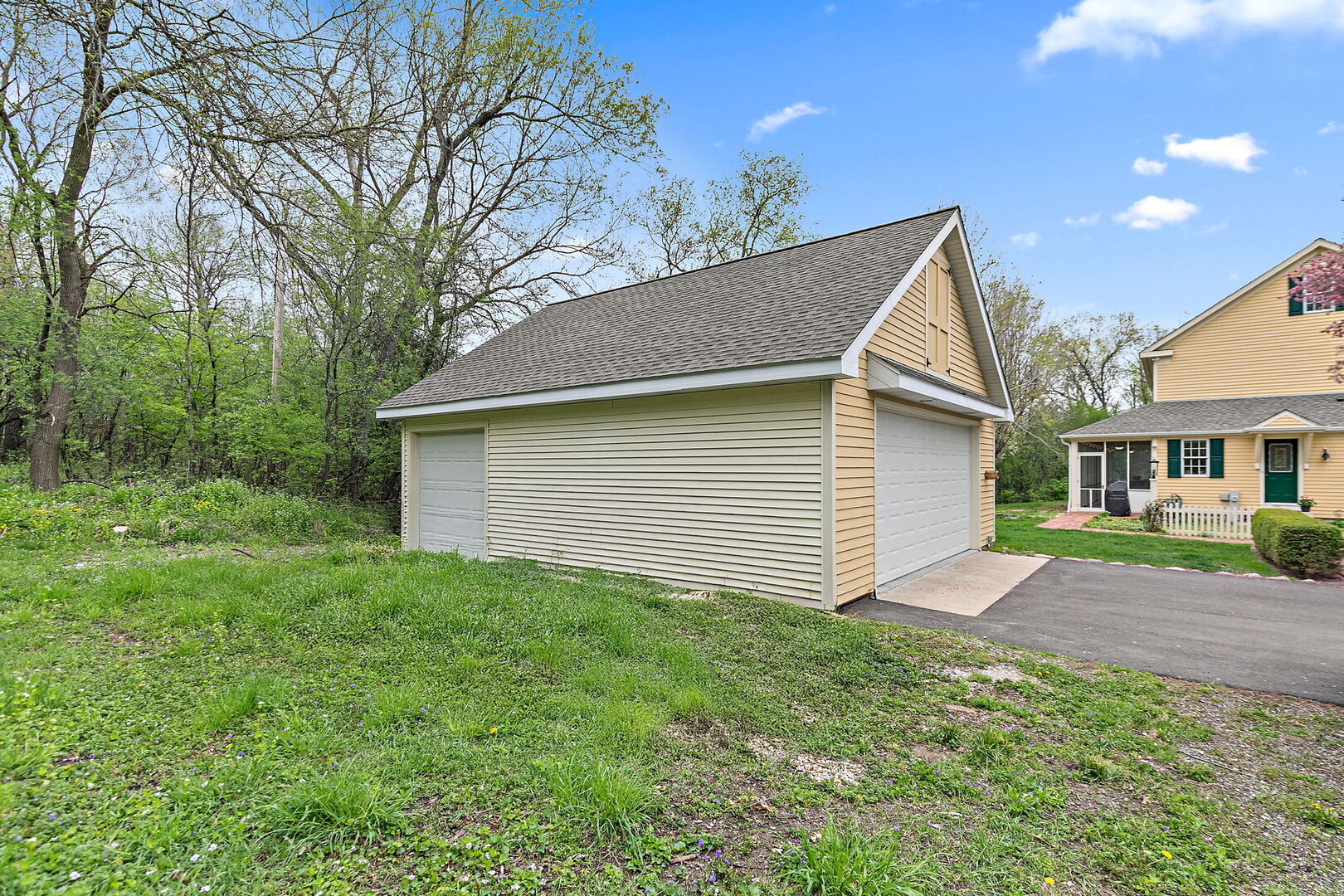 309 Three Oaks Road Cary, IL 60013 - Photo 43 of 62