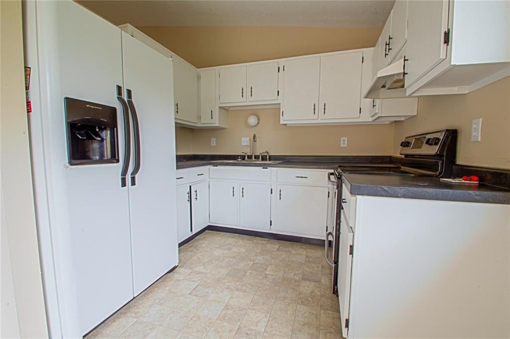 2210 Kent Road Shelbyville, IN 46176 - Photo 8 of 18 Gallery Image 8