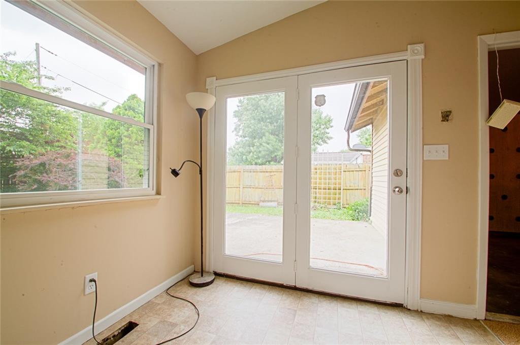 2210 Kent Road Shelbyville, IN 46176 - Photo 9 of 18 Gallery Image 9