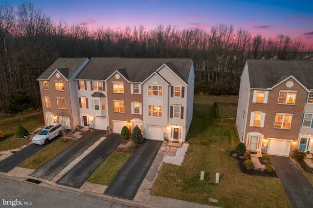 $369,900 | 25 Shawn Lane, Bear, DE 19701