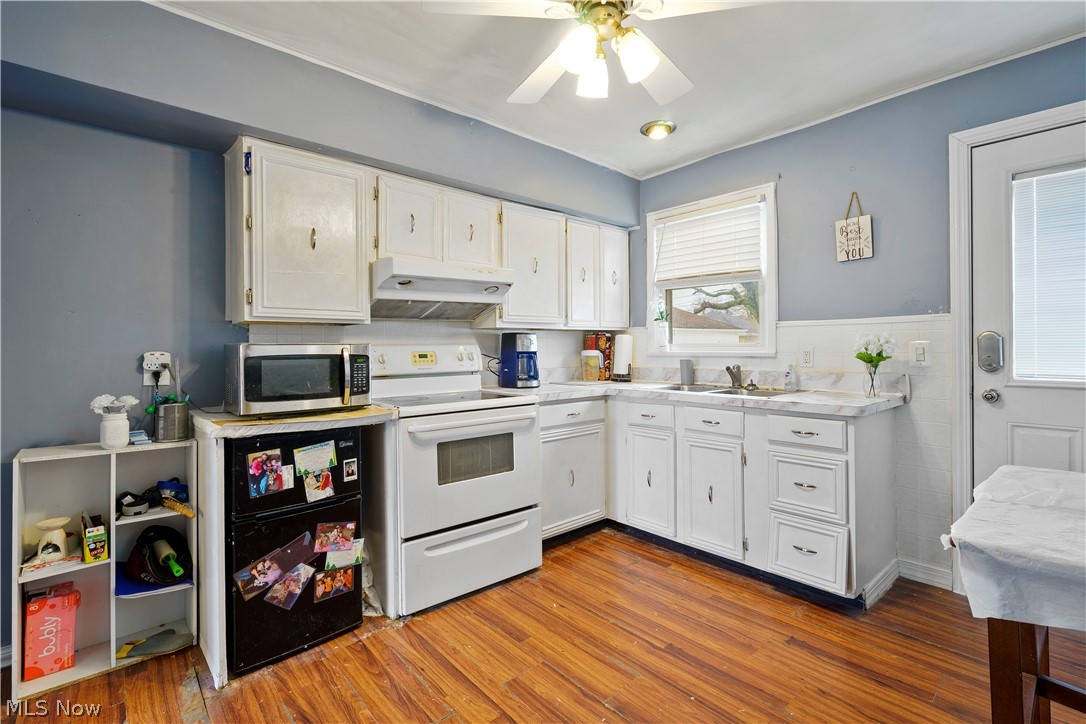 9313 Roxbury Road Parma Heights, OH 44130 - Photo 10 of 22