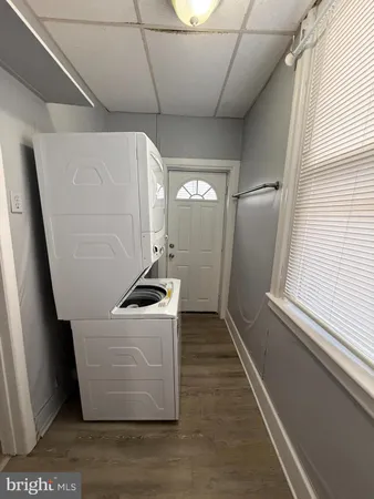 $925 | 2423 East Allegheny Avenue, Unit 1, Philadelphia, PA 19134