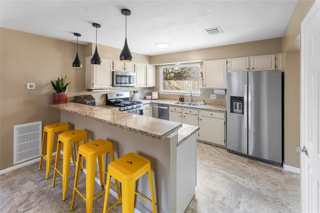 $317,000 | 2645 Sawyer Drive, Seabrook, TX 77586