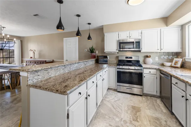 $317,000 | 2645 Sawyer Drive, Seabrook, TX 77586