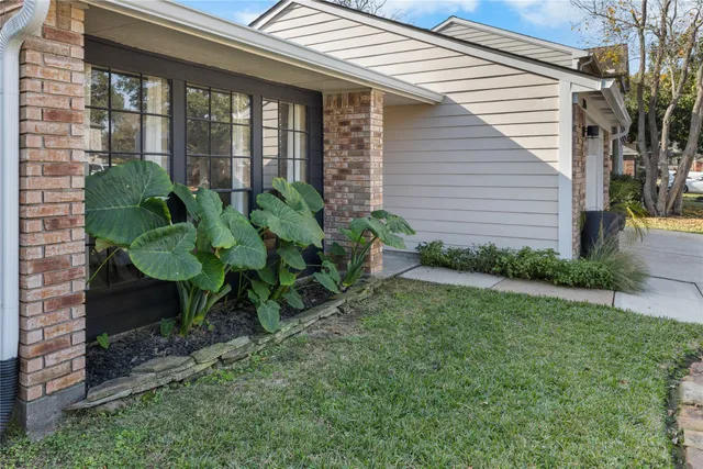 $317,000 | 2645 Sawyer Drive, Seabrook, TX 77586