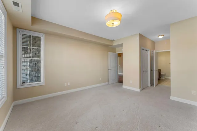 $500,000 | 1320 Riverside Lane, Unit 112, Mendota Heights, MN 55118