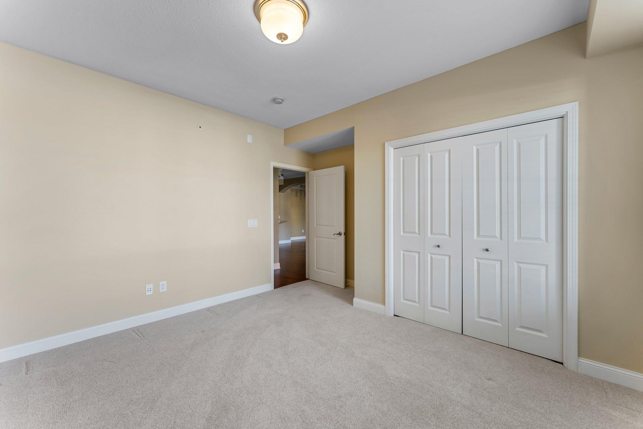 1320 Riverside Lane, Unit 112 Mendota Heights, MN 55118 - Photo 48 of 71