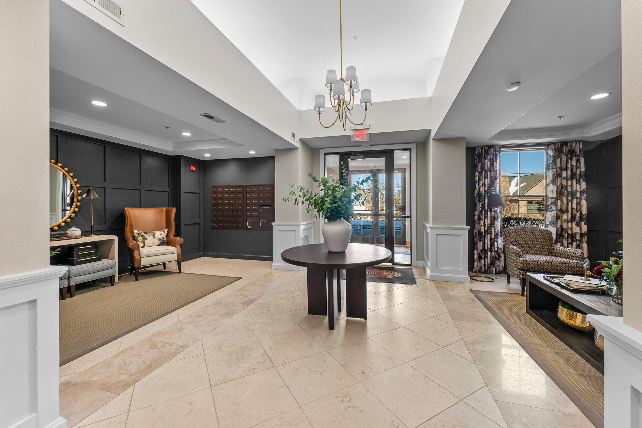 1320 Riverside Lane, Unit 112 Mendota Heights, MN 55118 - Photo 5 of 71