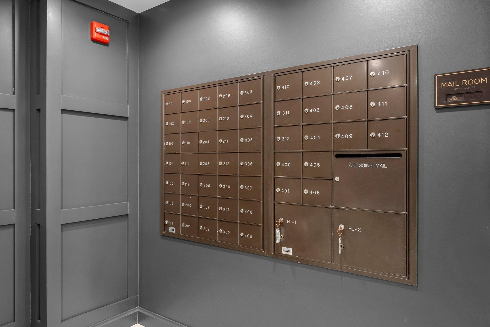 1320 Riverside Lane, Unit 112 Mendota Heights, MN 55118 - Photo 9 of 71