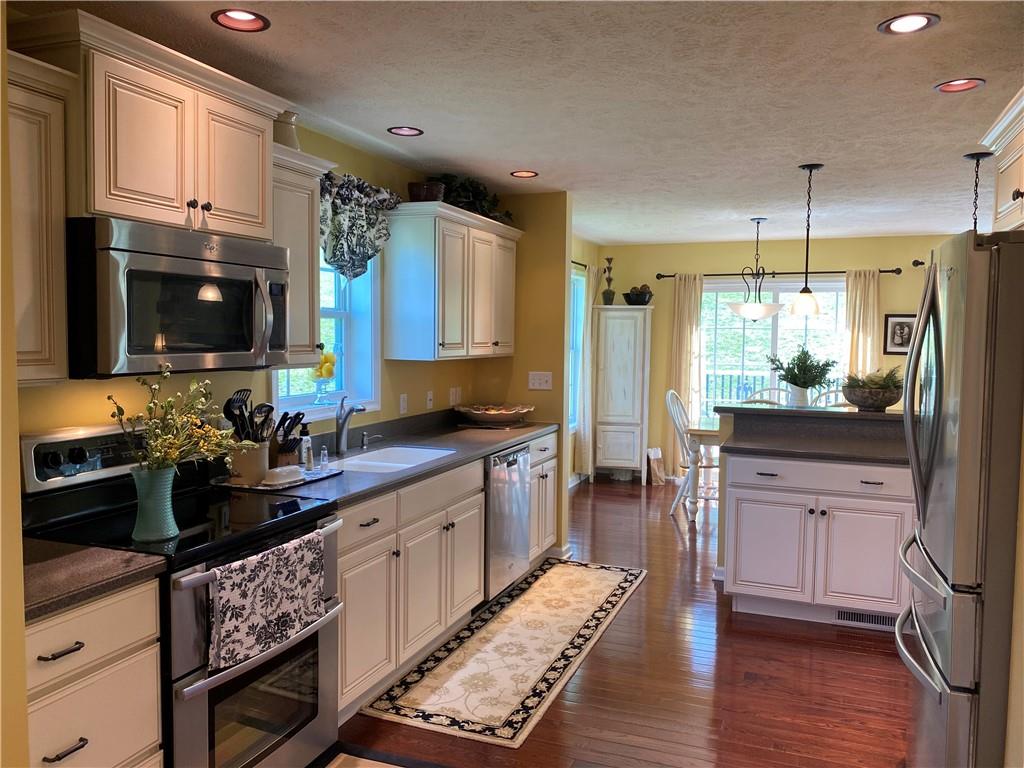 248 West Road Ligonier, PA 15658 - Photo 6 of 25 Gallery Image 6