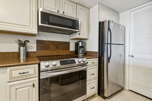 $829,000 | 4800 Amelia Island Parkway, Unit B110, Fernandina Beach, FL 32034