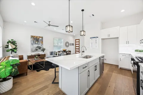 $349,700 | 1826 West Tidwell Road, Houston, TX 77091