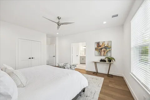 $349,700 | 1826 West Tidwell Road, Houston, TX 77091