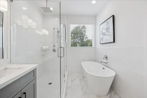 $349,700 | 1826 West Tidwell Road, Houston, TX 77091