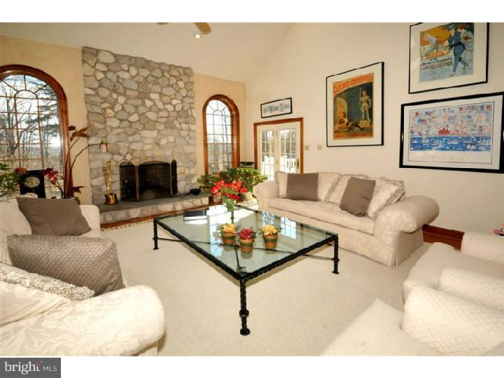 1639 Stocton Road Jenkintown, PA 19046 - Photo 14 of 25 Family Room
