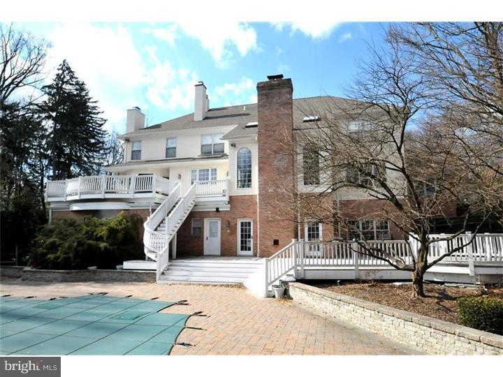 1639 Stocton Road Jenkintown, PA 19046 - Photo 6 of 25 Exterior Back