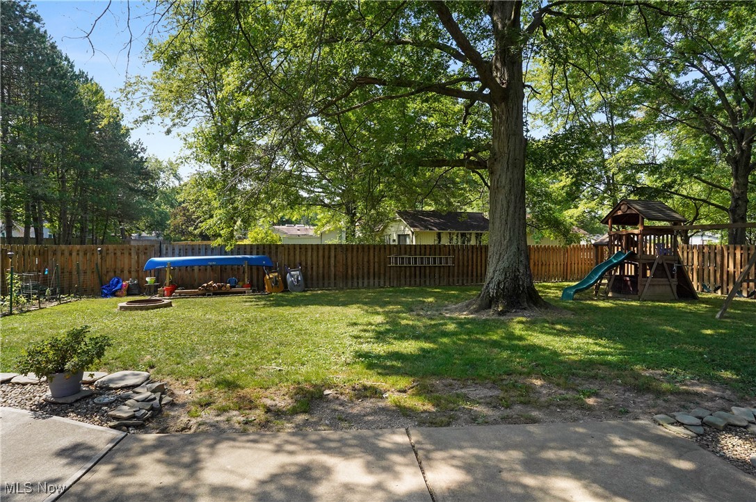 10751 Gate Post Road Strongsville, OH 44149 - Photo 39 of 44 Gallery Image 39