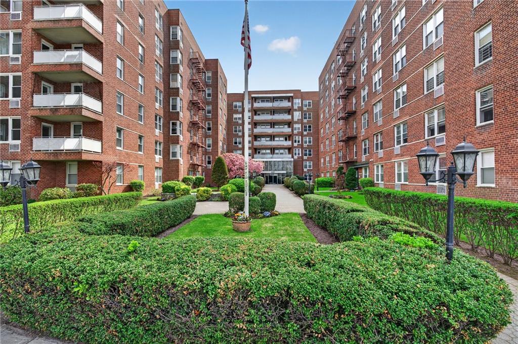 9201 Shore Road, Unit C114 Brooklyn, NY 11209 - Photo 2 of 29