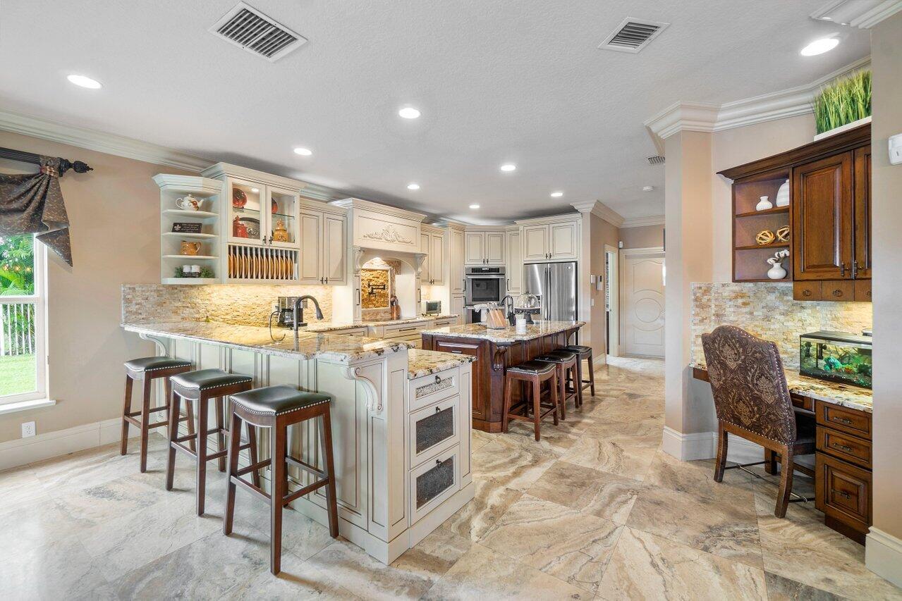 22338 Siesta Key Drive Boca Raton, FL 33428 - Photo 11 of 61 011-22338SiestaKeyDrive-BocaRaton-FL-334