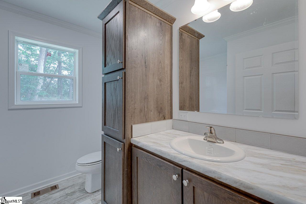 110 South Buckhorn Road Greenville, SC 29609 - Photo 20 of 33 Gallery Image 20
