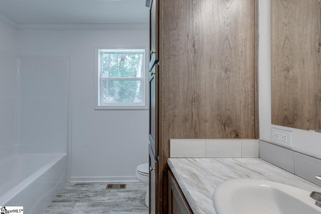 110 South Buckhorn Road Greenville, SC 29609 - Photo 21 of 33 Gallery Image 21