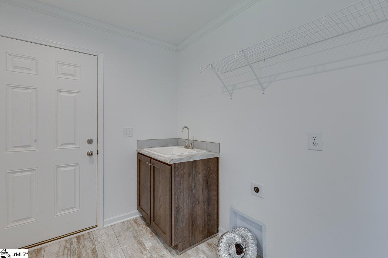 110 South Buckhorn Road Greenville, SC 29609 - Photo 24 of 33 Gallery Image 24