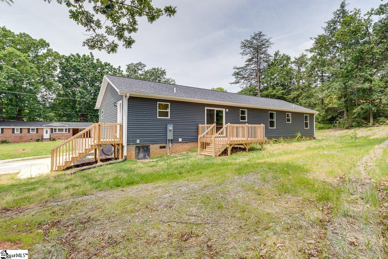 110 South Buckhorn Road Greenville, SC 29609 - Photo 32 of 33 Gallery Image 32