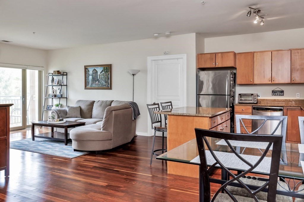 4 Repton Place, Unit 4201 Watertown, MA 02472 - Photo 6 of 12