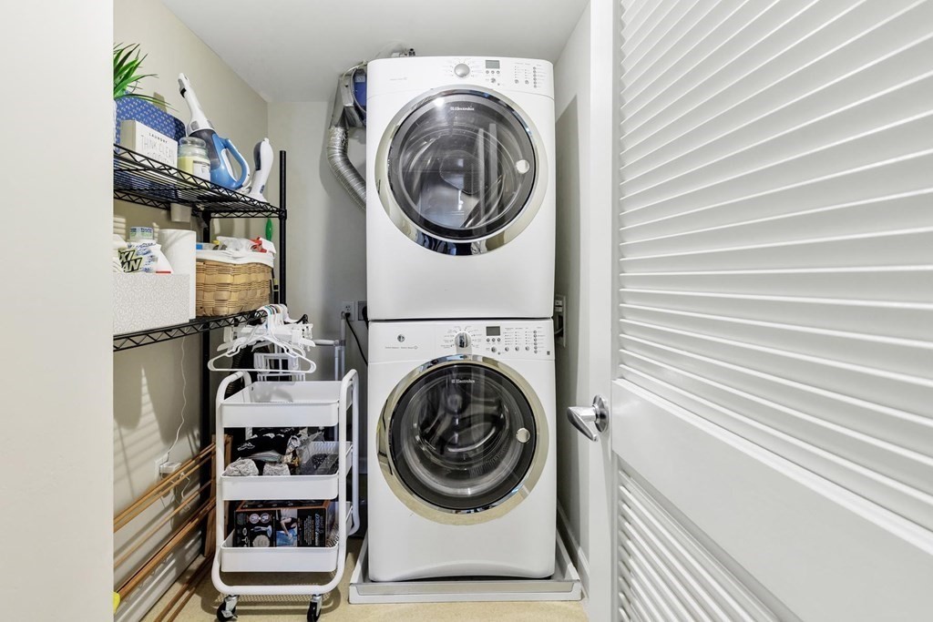 4 Repton Place, Unit 4201 Watertown, MA 02472 - Photo 10 of 12