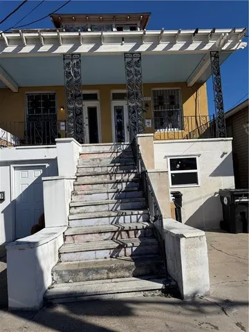 $1,650 | 3225 Delachaise Street, New Orleans, LA 70125