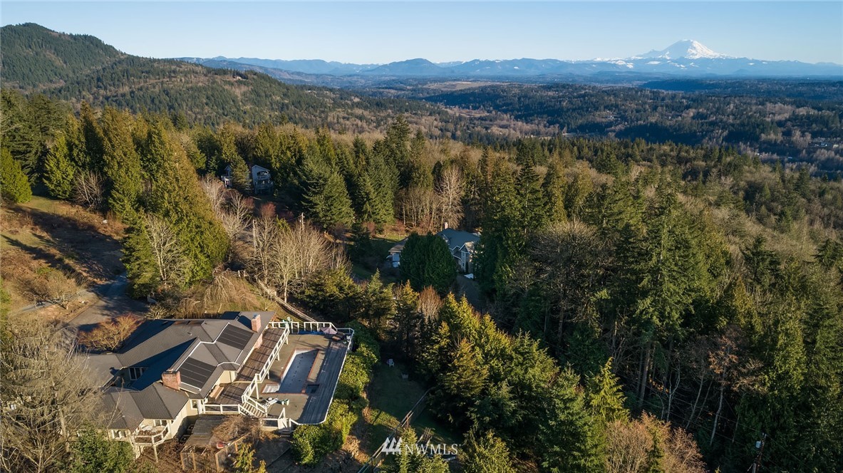 17618 Southeast 102nd Street Renton, WA 98059 - Photo 1 of 25
