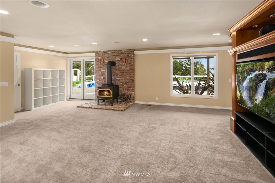 17618 Southeast 102nd Street Renton, WA 98059 - Photo 17 of 25