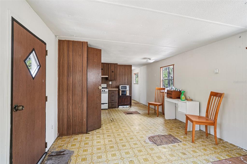 1858 North Shirey Point Inverness, FL 34453 - Photo 2 of 22