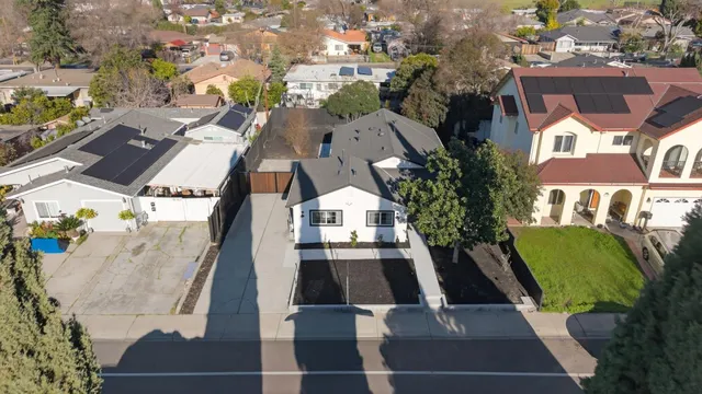 $888,000 | 10230 Griffith Street, San Jose, CA 95127