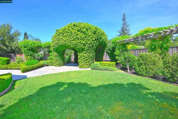$2,650,000 | 2648 Comistas Drive, Walnut Creek, CA 94598