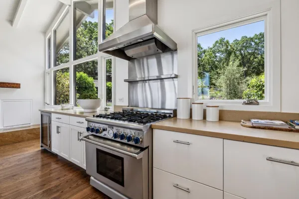 $7,998,000 | 138 Bolivar Lane, Portola Valley, CA 94028