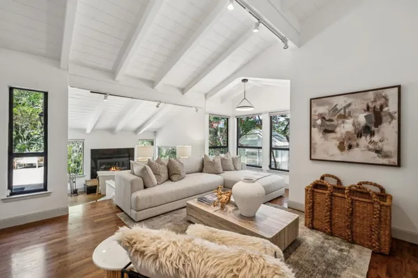 $7,998,000 | 138 Bolivar Lane, Portola Valley, CA 94028