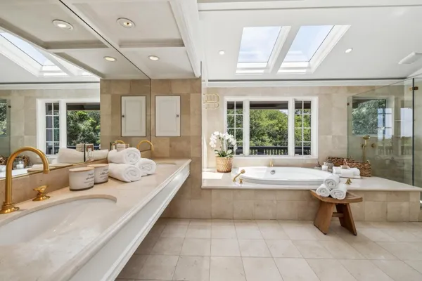 $7,998,000 | 138 Bolivar Lane, Portola Valley, CA 94028