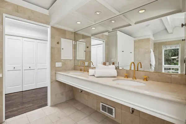 $7,998,000 | 138 Bolivar Lane, Portola Valley, CA 94028