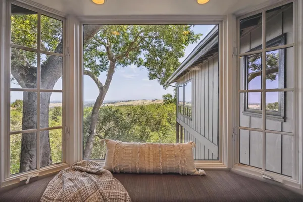 $7,998,000 | 138 Bolivar Lane, Portola Valley, CA 94028