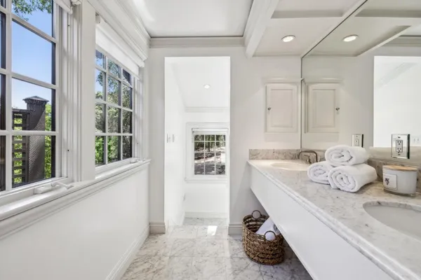 $7,998,000 | 138 Bolivar Lane, Portola Valley, CA 94028