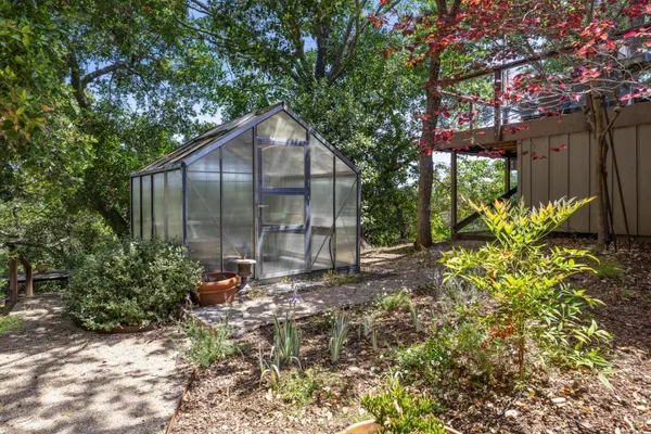 $7,998,000 | 138 Bolivar Lane, Portola Valley, CA 94028