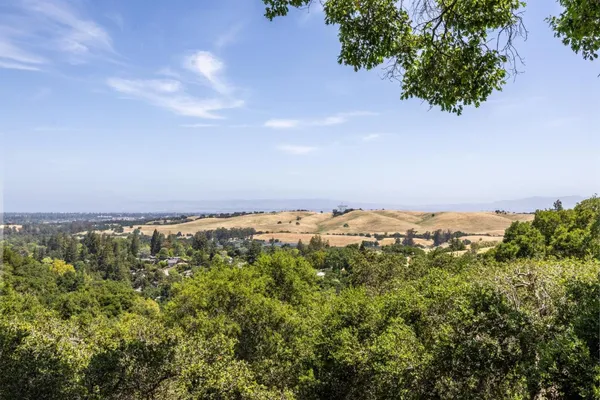 $7,998,000 | 138 Bolivar Lane, Portola Valley, CA 94028