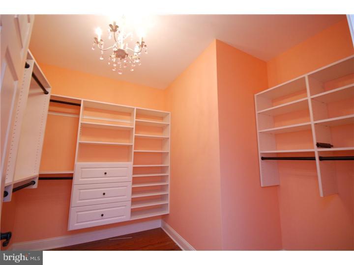 447 Bridgeboro Road Moorestown, NJ 08057 - Photo 13 of 25 Walk-in Closet